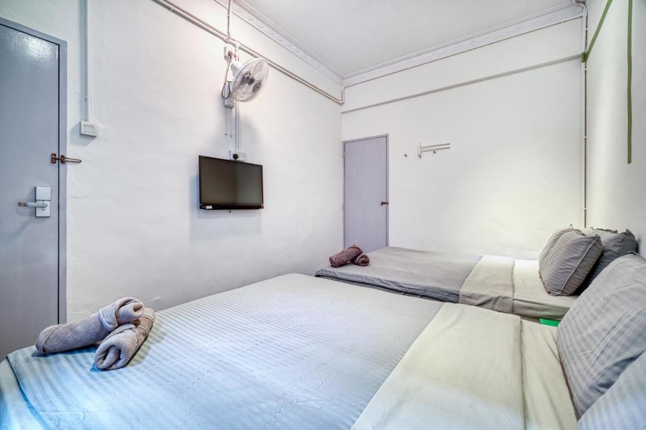 Parkland Express Hotel Бринчанг Екстериор снимка